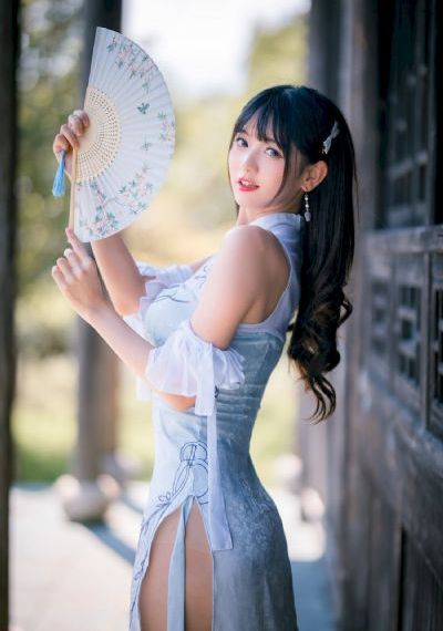 办公室内衣动漫