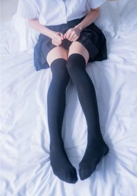 只是结婚了而已