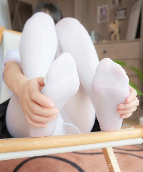 乳色吐息1～2集未删减版