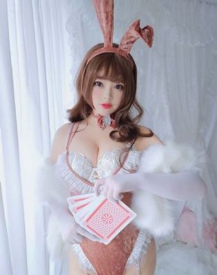 桃色杏色