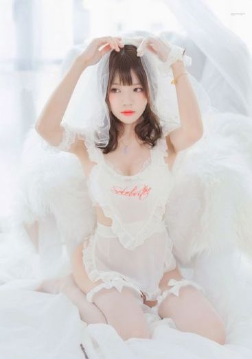 男人多人做人爱的视频