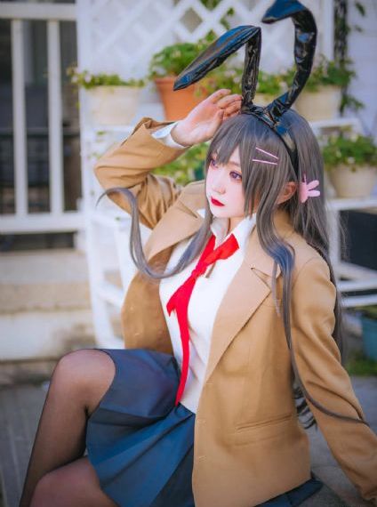 丰满的后妈