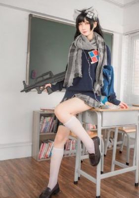 年轻的保姆hd